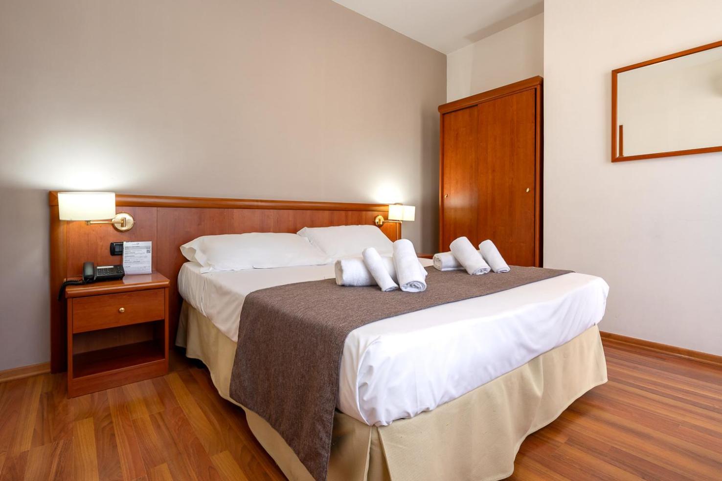 Garden Hotel Latina Exterior foto
