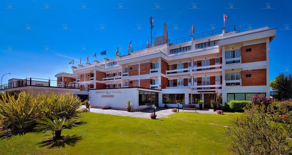 Garden Hotel Latina Exterior foto